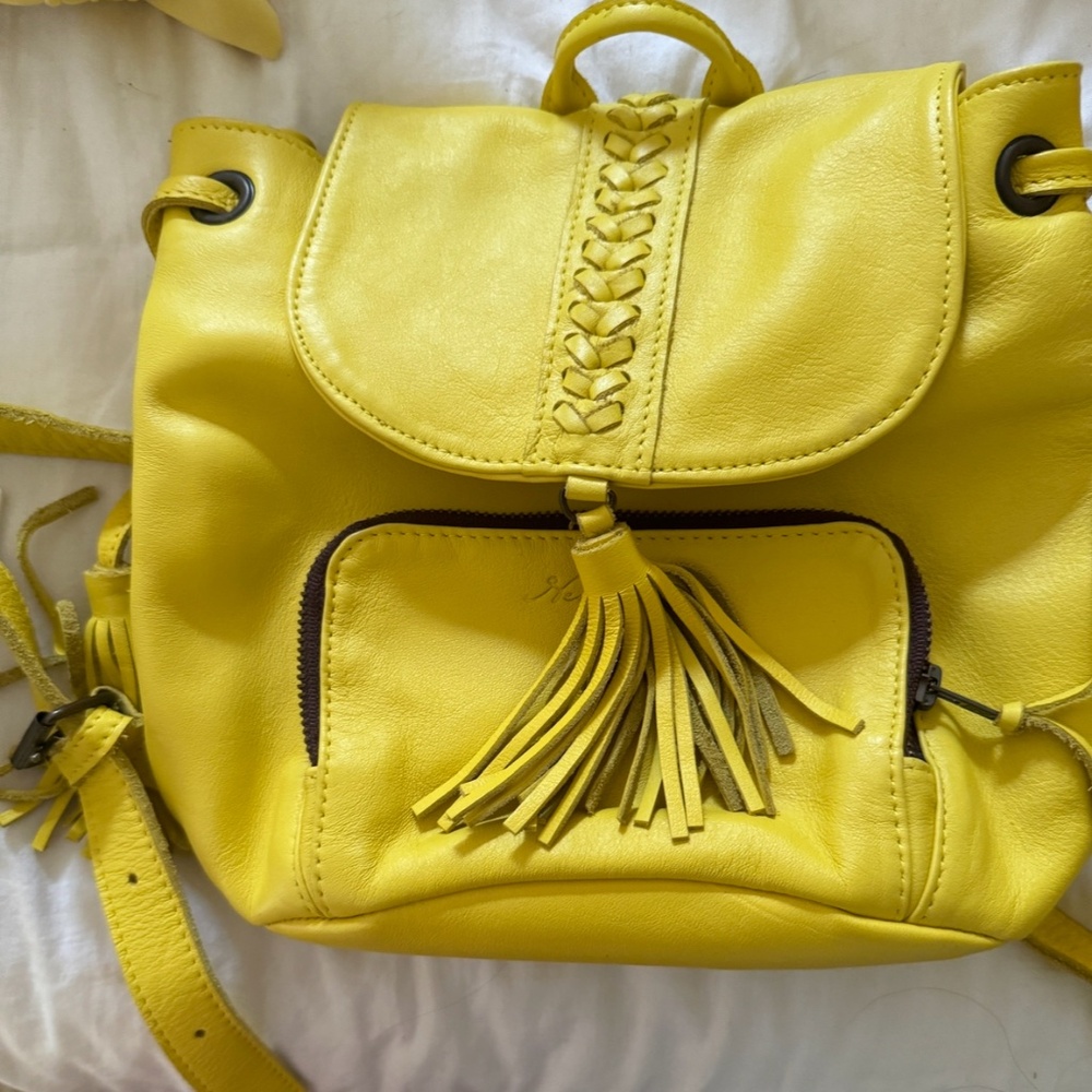 Nena and Co. Canary mini backpack